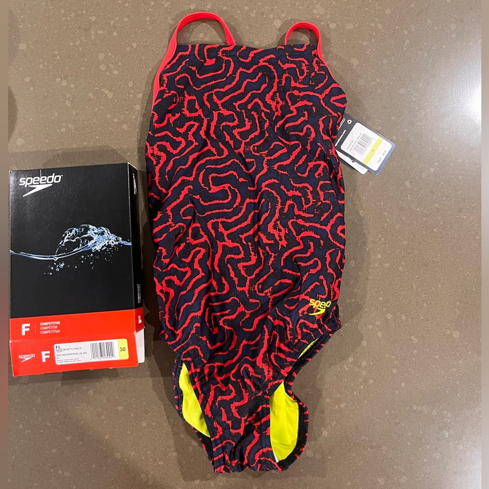 Women’s Speedo One Piece Swimsuit NEW